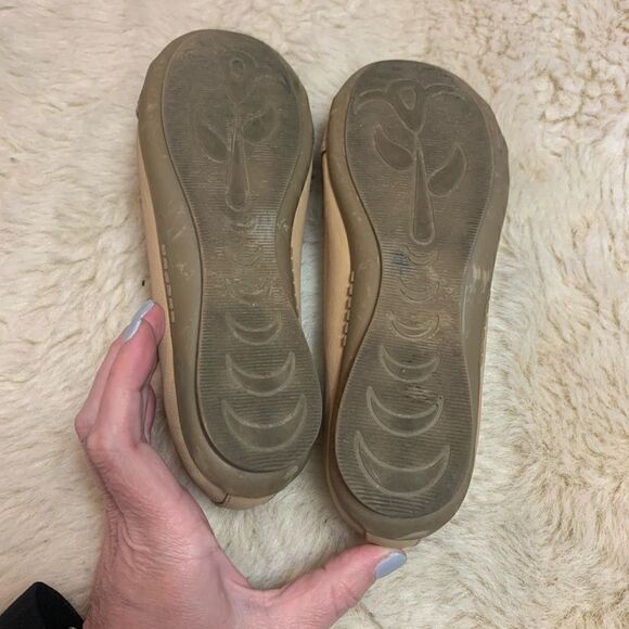 Cliffs Womens Holla Comfort Slip on ballets flats leather shoes sz 6.5 - Picture 7 of 8
